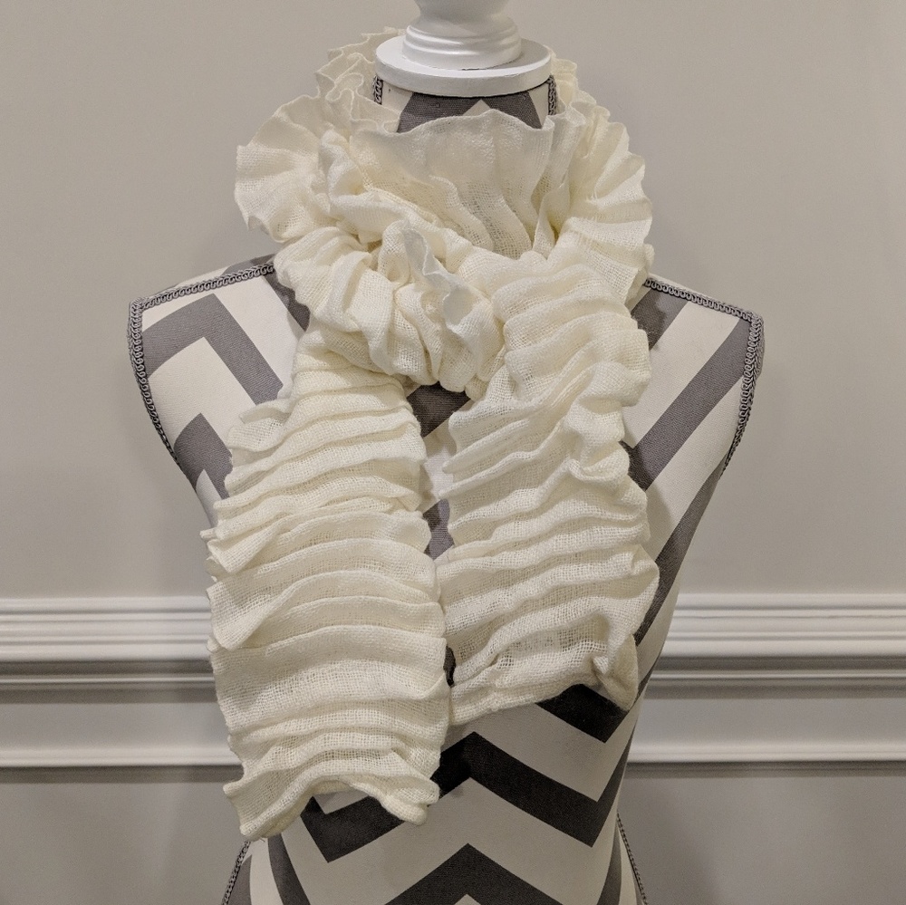 Coldwater Creek Ivory ruffle scarf